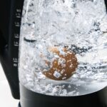 Gotujesz jajka w czajniku? Sprawdź, jak nie zepsuć sprzętu