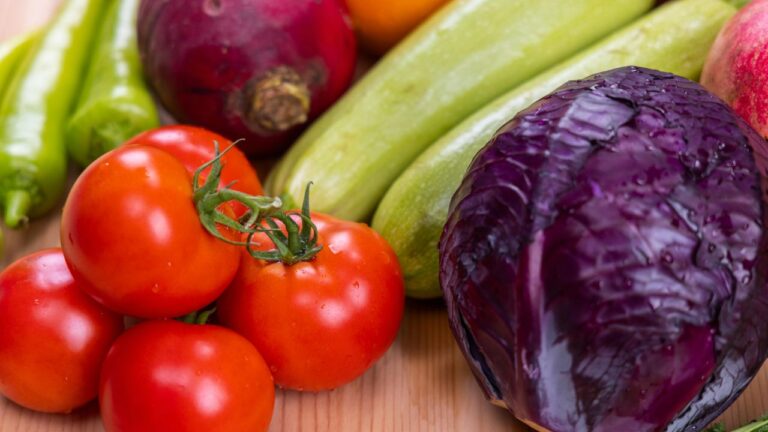 W obliczu częstych infekcji i obniżonej odporności wiele osób zadaje sobie pytanie, jak można wzmocnić organizm.